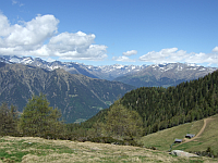 und immer wieder unendliche Fernsicht Richtung Timmelsjoch und Ötztaler Alpen